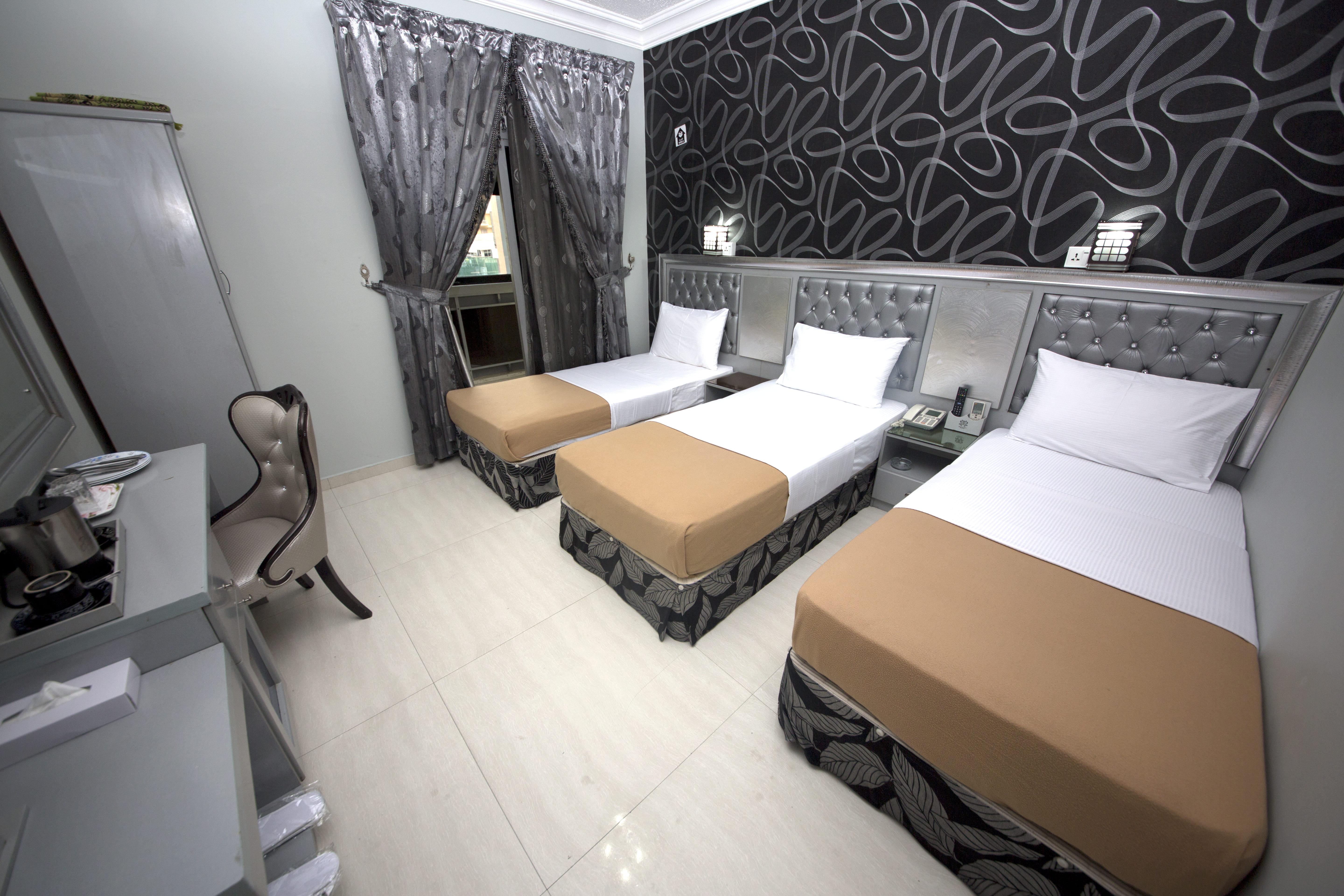 White Fort Hotel Dubai Exteriör bild