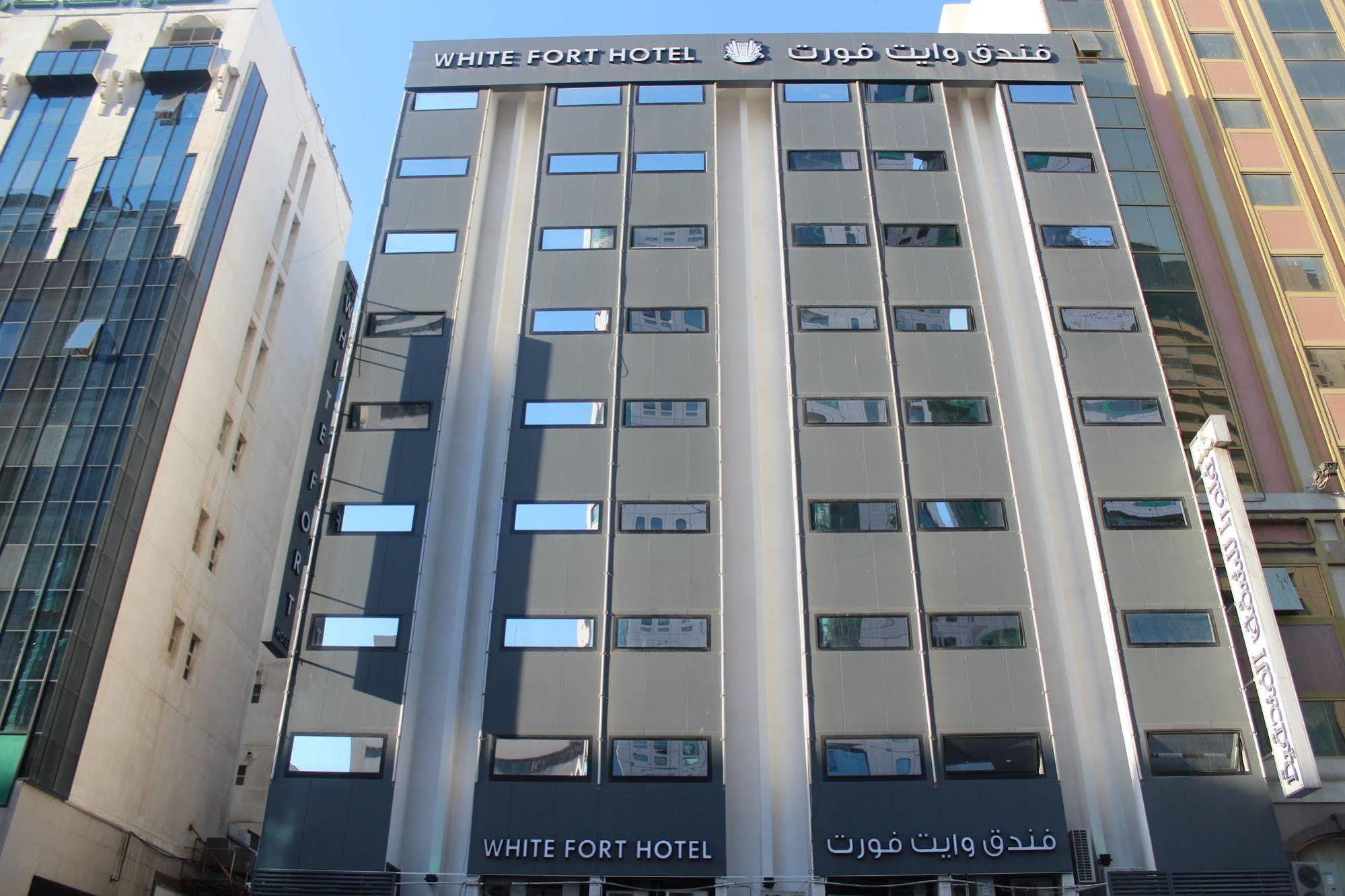 White Fort Hotel Dubai Exteriör bild
